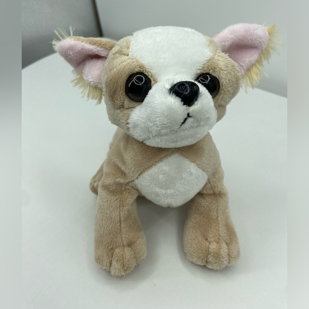 Ganz Webkinz Chihuahua Dog plush stuffed Animal hm104 no code 8"